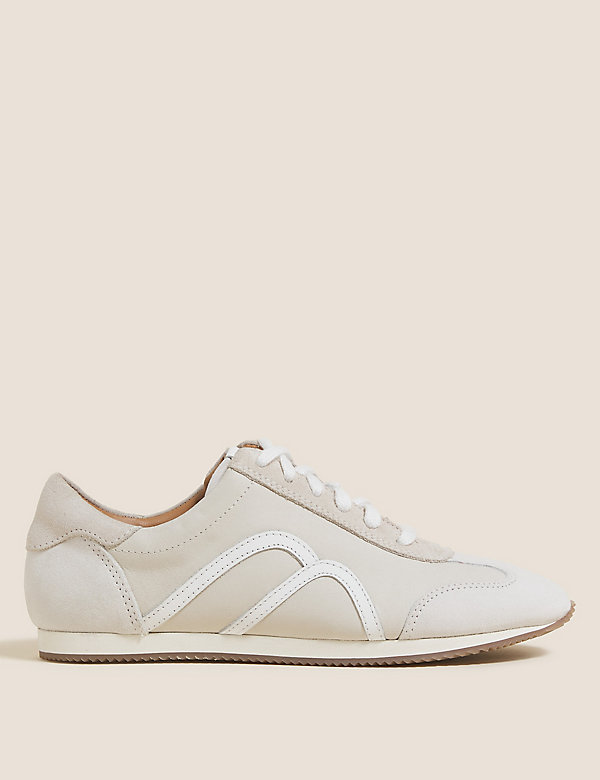 Leather Side Detail Trainers