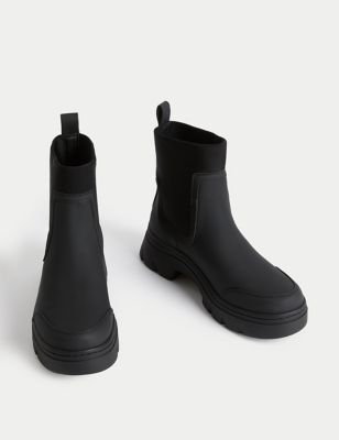 Chunky Chelsea Flatform Boots