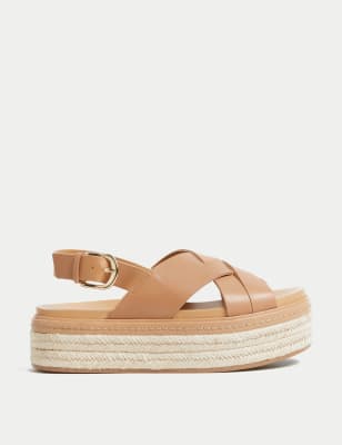 

Per Una Sandalias de piel cruzadas con plataforma planaWomens - Pale Tan, Pale Tan