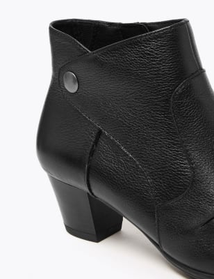 m&s footglove black shoes