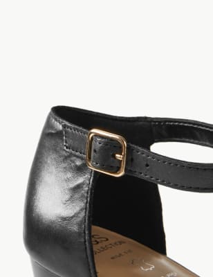 m&s footglove wide fit sandals