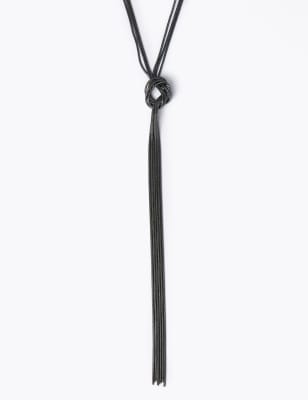 Collier long &agrave; pampilles et noeud