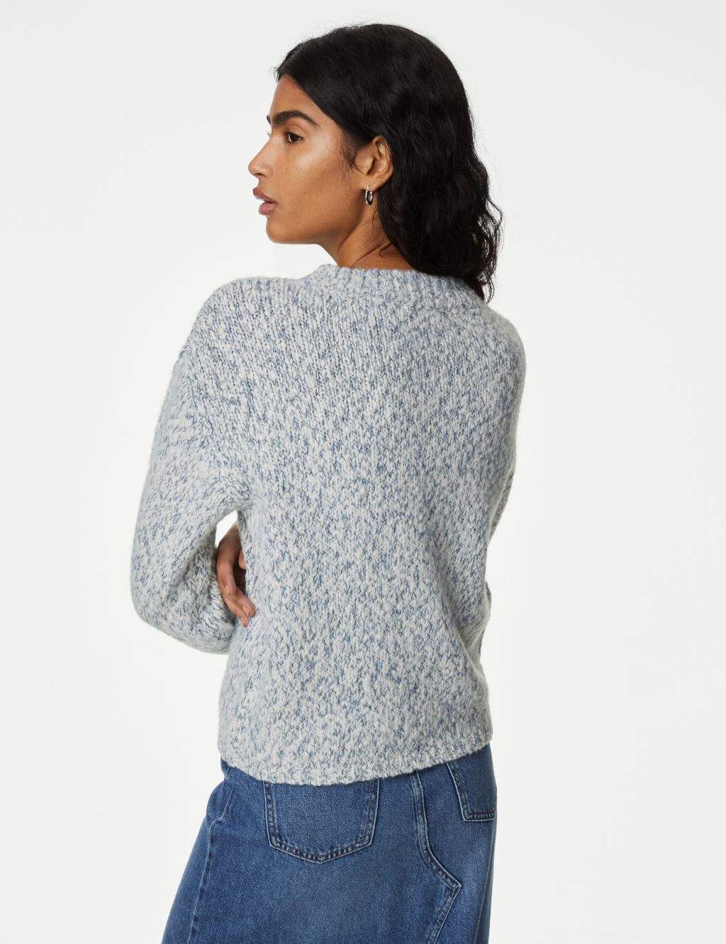 Textured V-Neck Jumper with Wool image 5