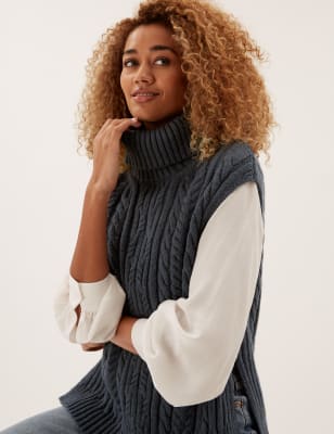 Knit roll outlet neck