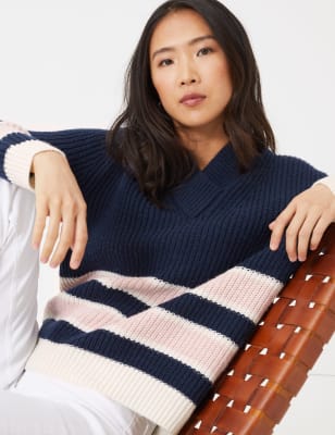 Gestreepte trui met V-hals en ruime pasvorm