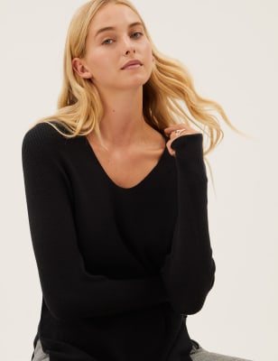 

M&S Collection Jersey informal de tacto suave con escote de pico acanaladoWomens - Black, Black