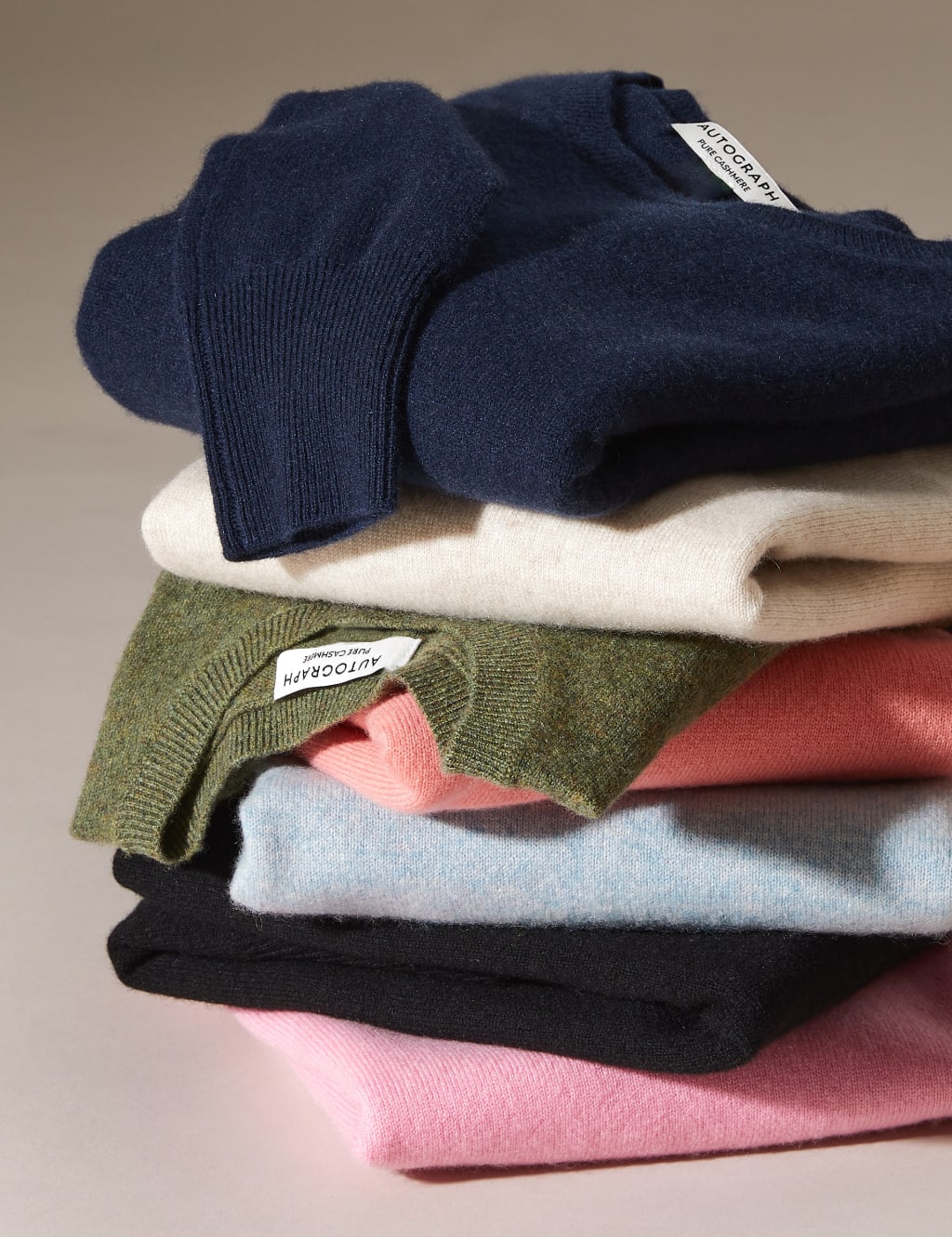 Pure Cashmere Crew Neck Jumper image 7