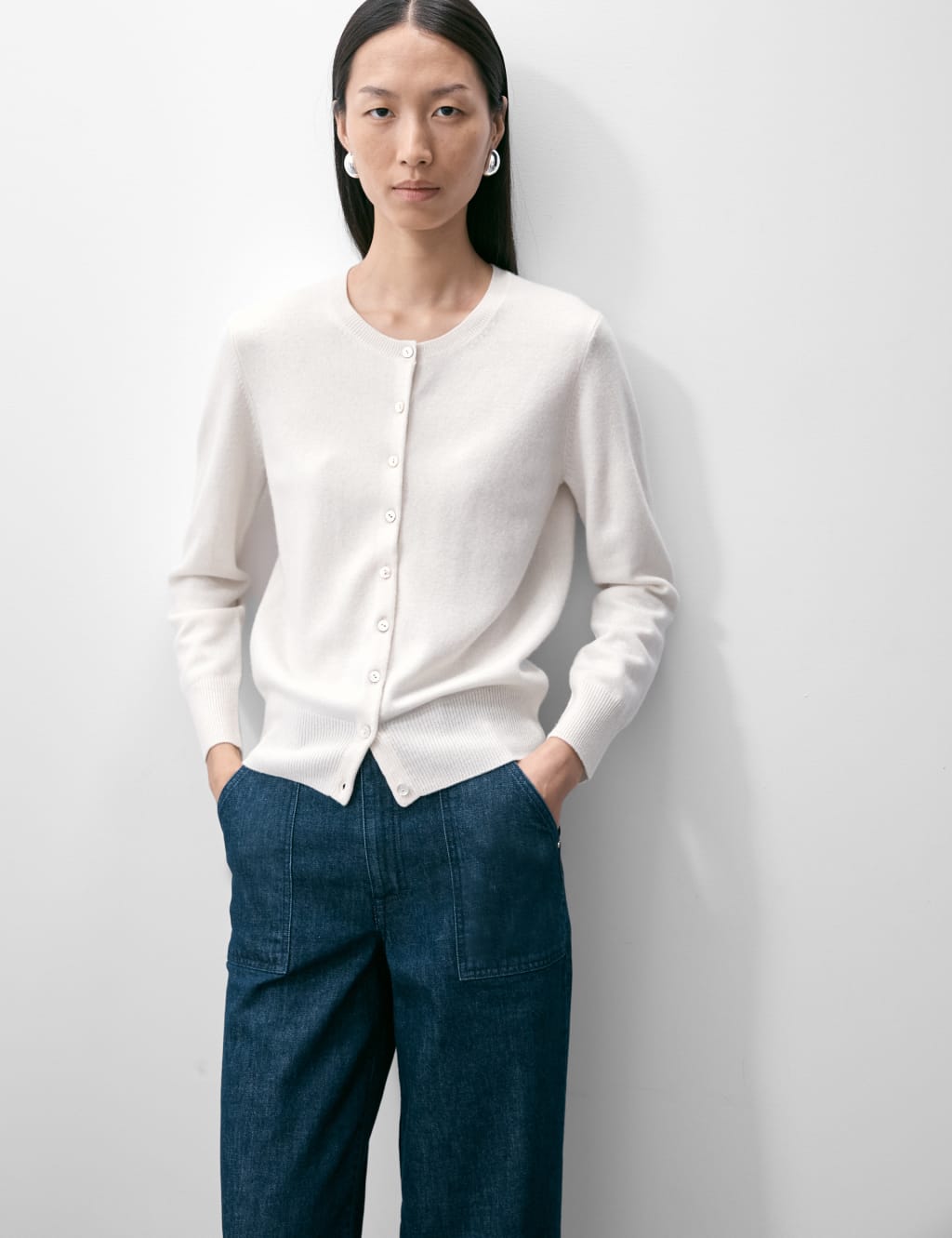Pure Cashmere Crew Neck Cardigan image 4