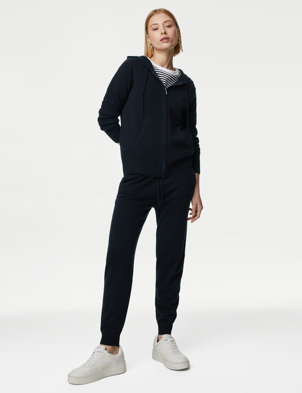 Pure Cashmere Knitted Relaxed Hoodie image 2