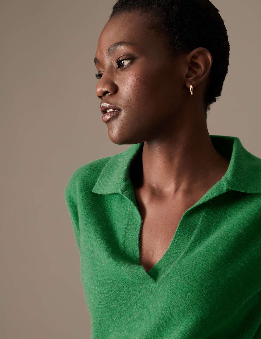 Pure Cashmere Collared Relaxed Jumper image 1
