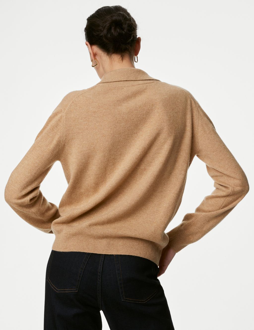 Pure Cashmere Collared Relaxed Jumper image 4