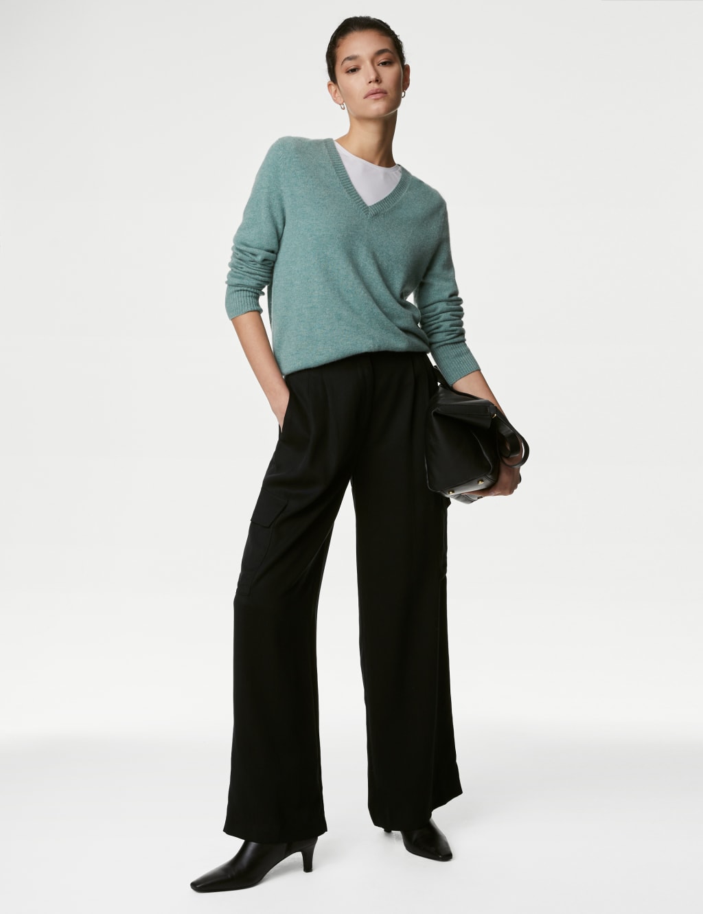 Pure Cashmere V-Neck Jumper image 1