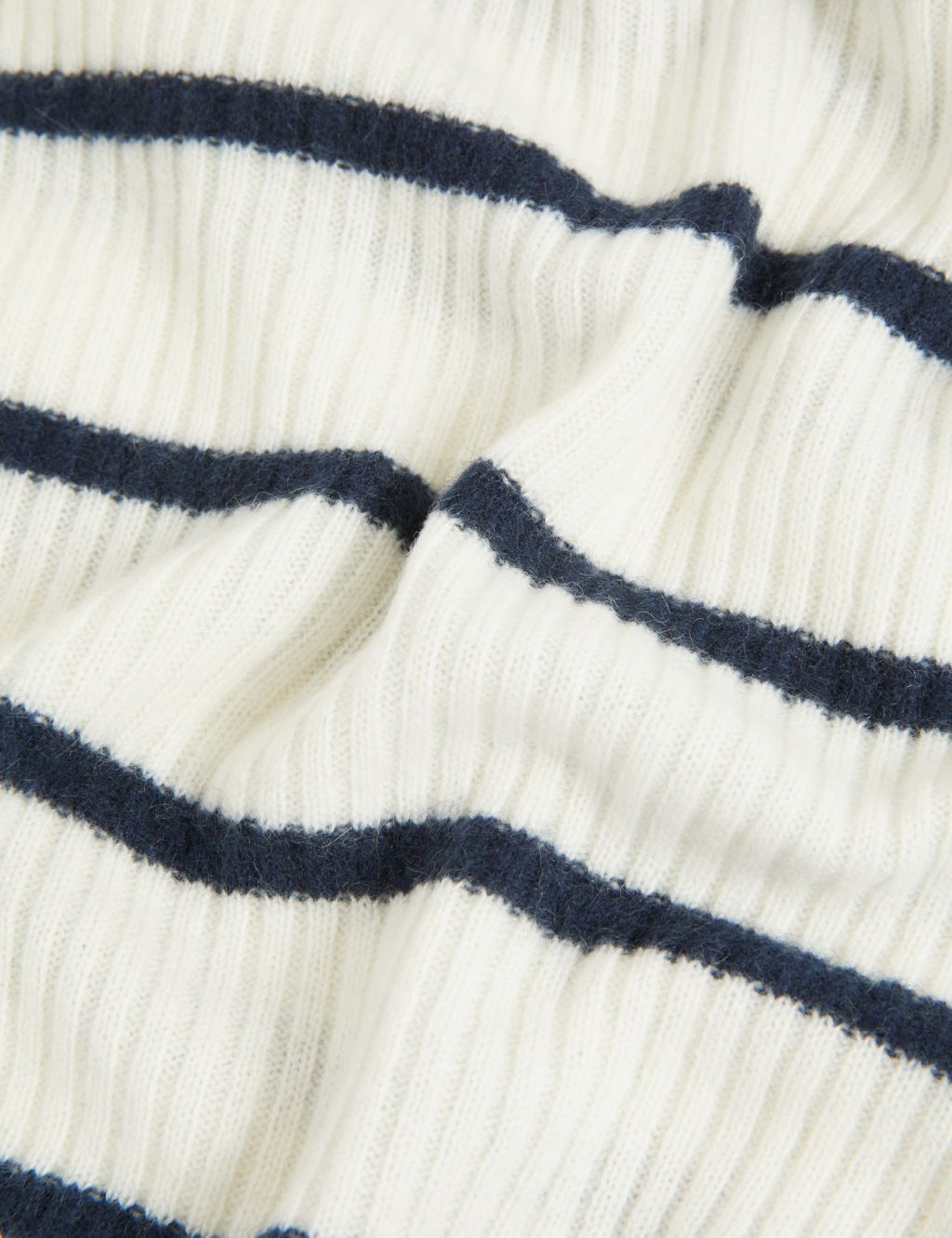 Pure Cashmere Striped V-Neck Knitted Vest image 5