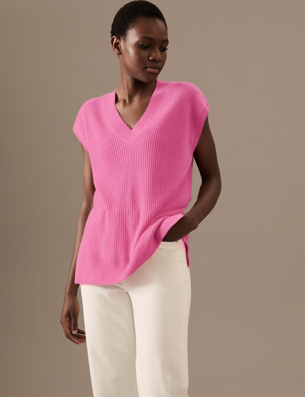 Pure Cashmere Ribbed Relaxed Knitted Vest image 1