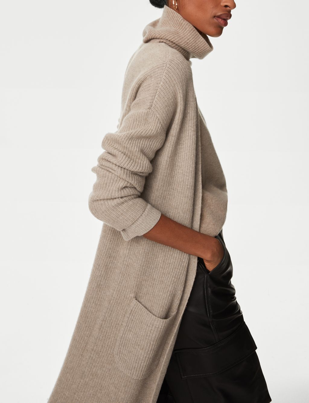 Merino Wool With Cashmere Longline Cardigan image 4