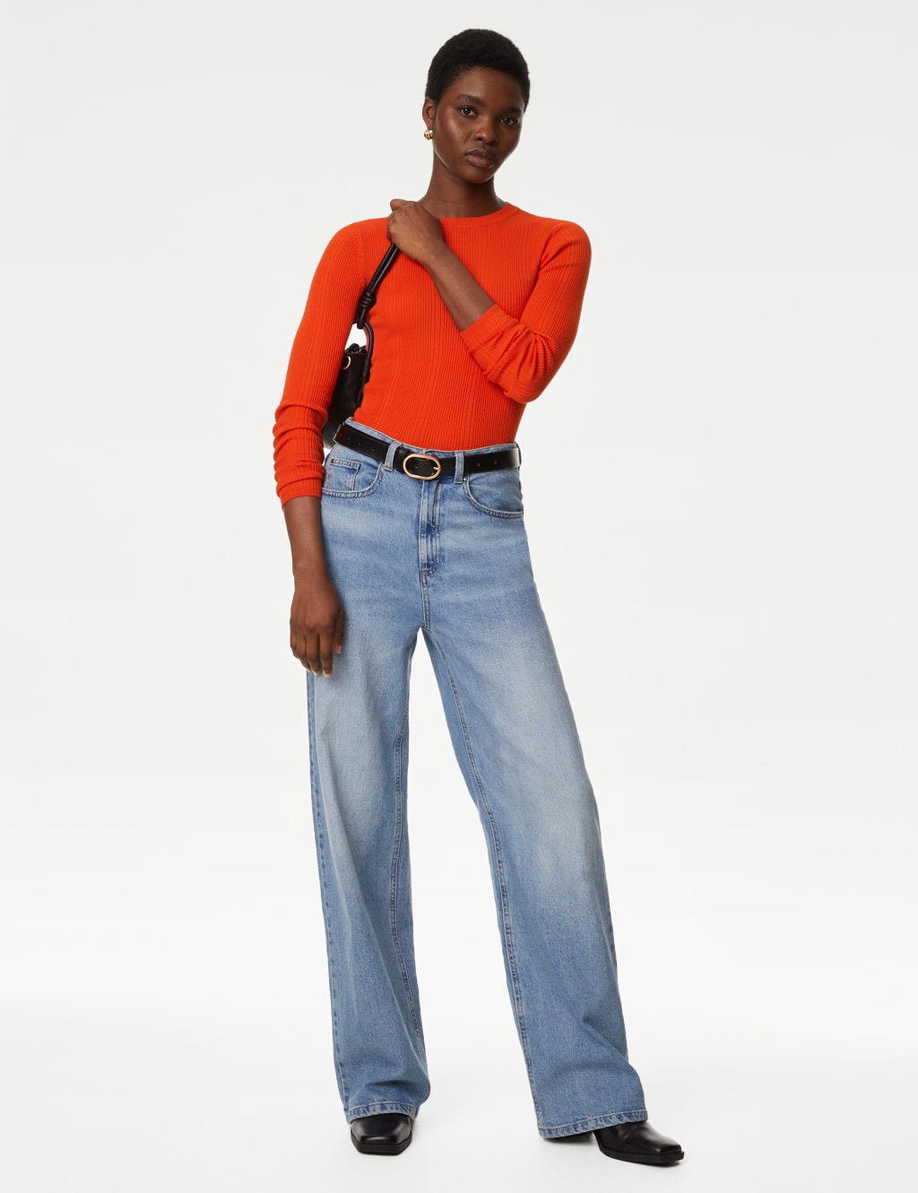 Ribbed Crew Neck Fitted Knitted Top image 1