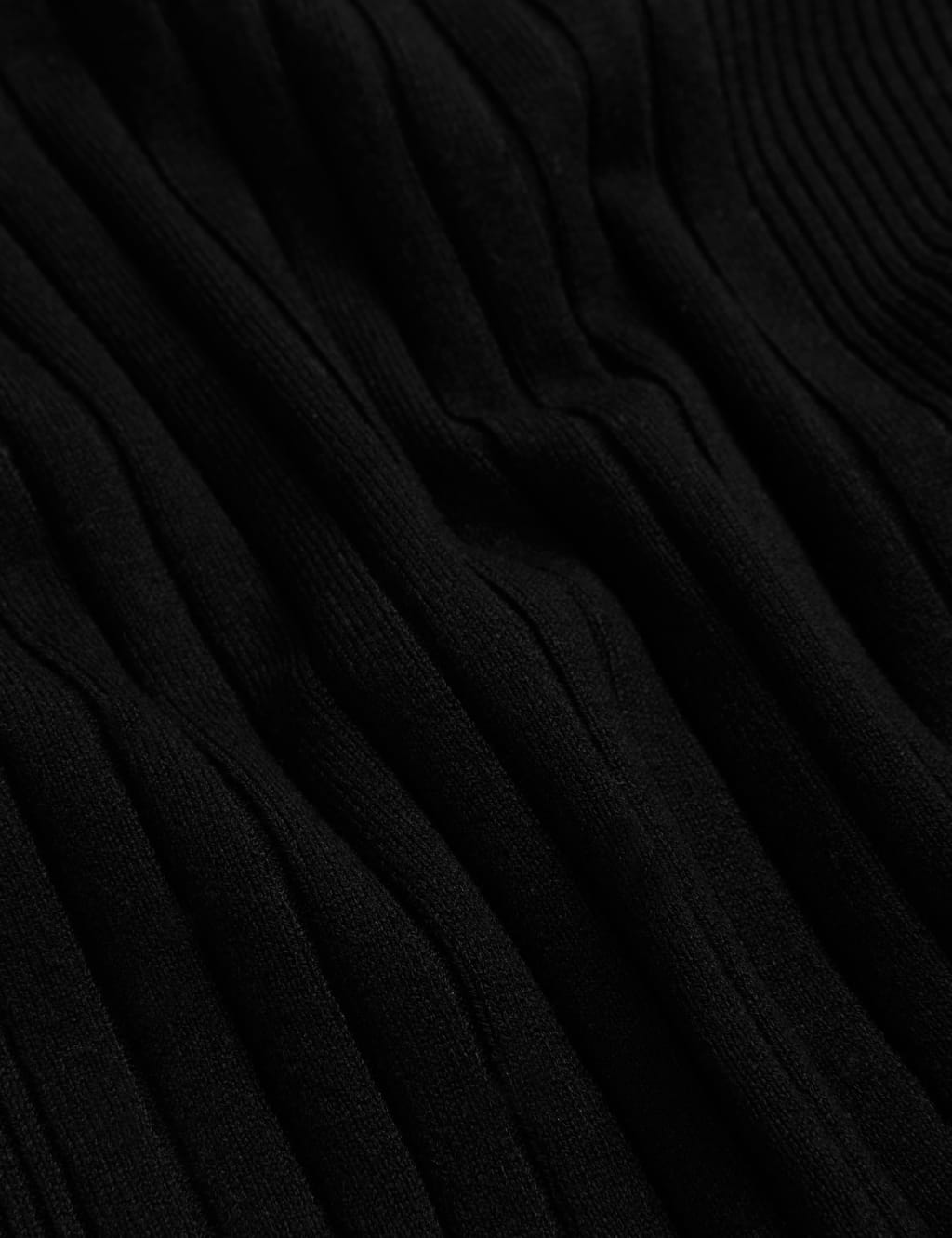 Ribbed Crew Neck Fitted Knitted Vest image 5