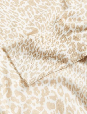 

Womens M&S Collection Animal Print Crew Neck Jumper - Ivory Mix, Ivory Mix