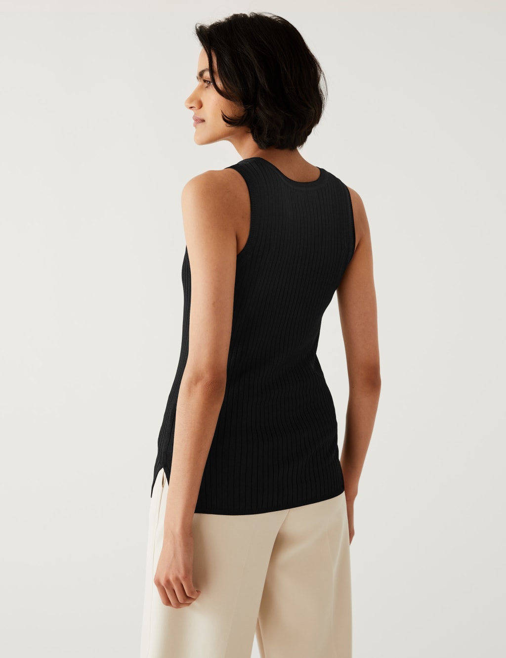 Ribbed Crew Neck Knitted Vest image 4