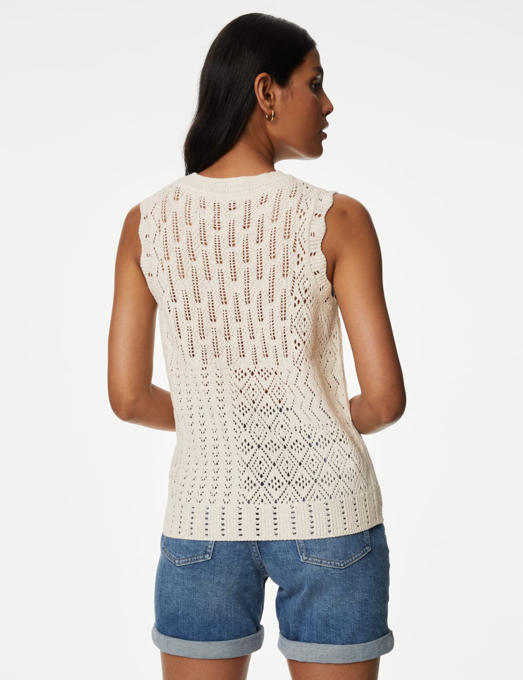 Cotton Rich Textured Knitted Vest image 4