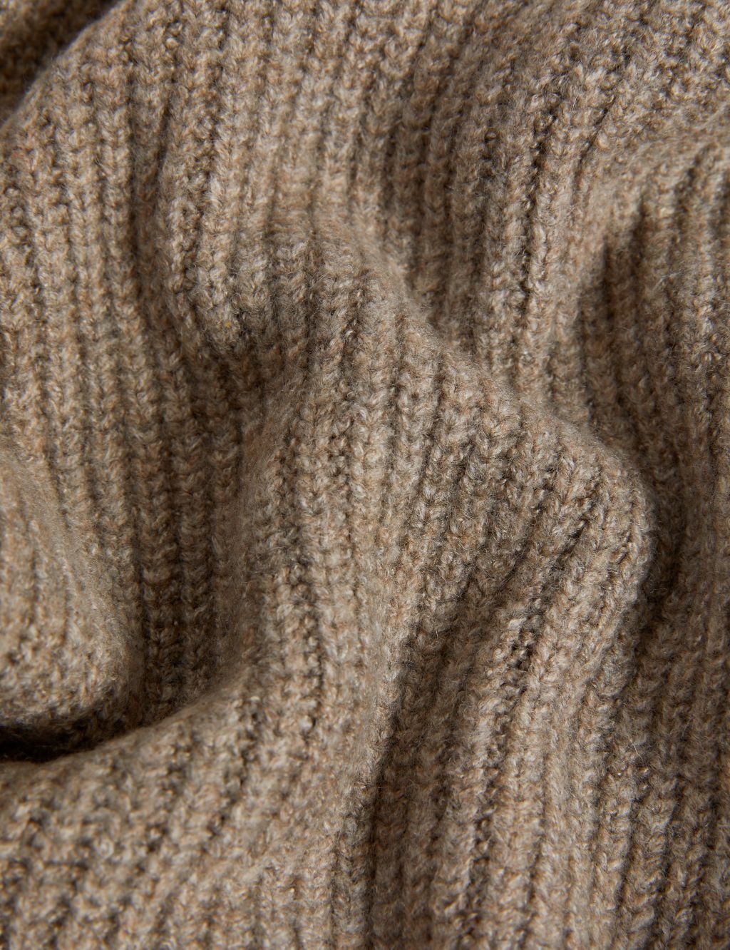 Air-Yarn Ribbed Split Hem Knitted Dress image 5