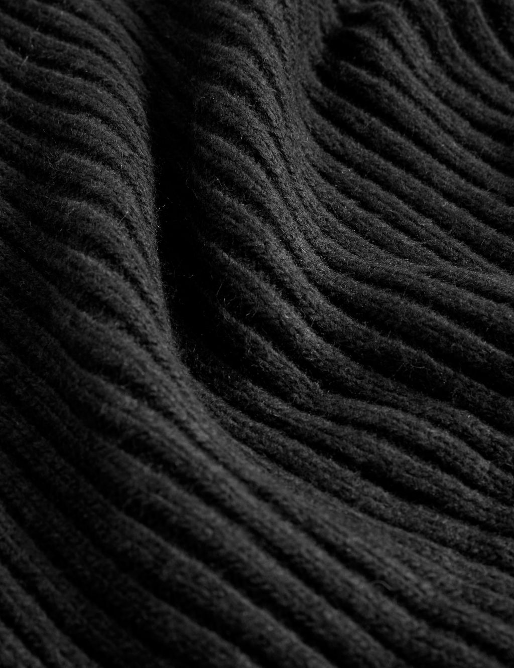 Ribbed Knitted Midi Dress image 6