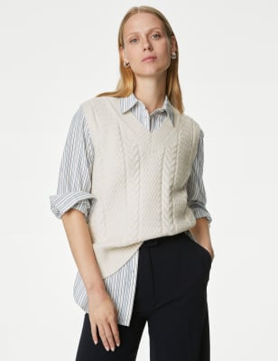 V-Neck Knitted Vest