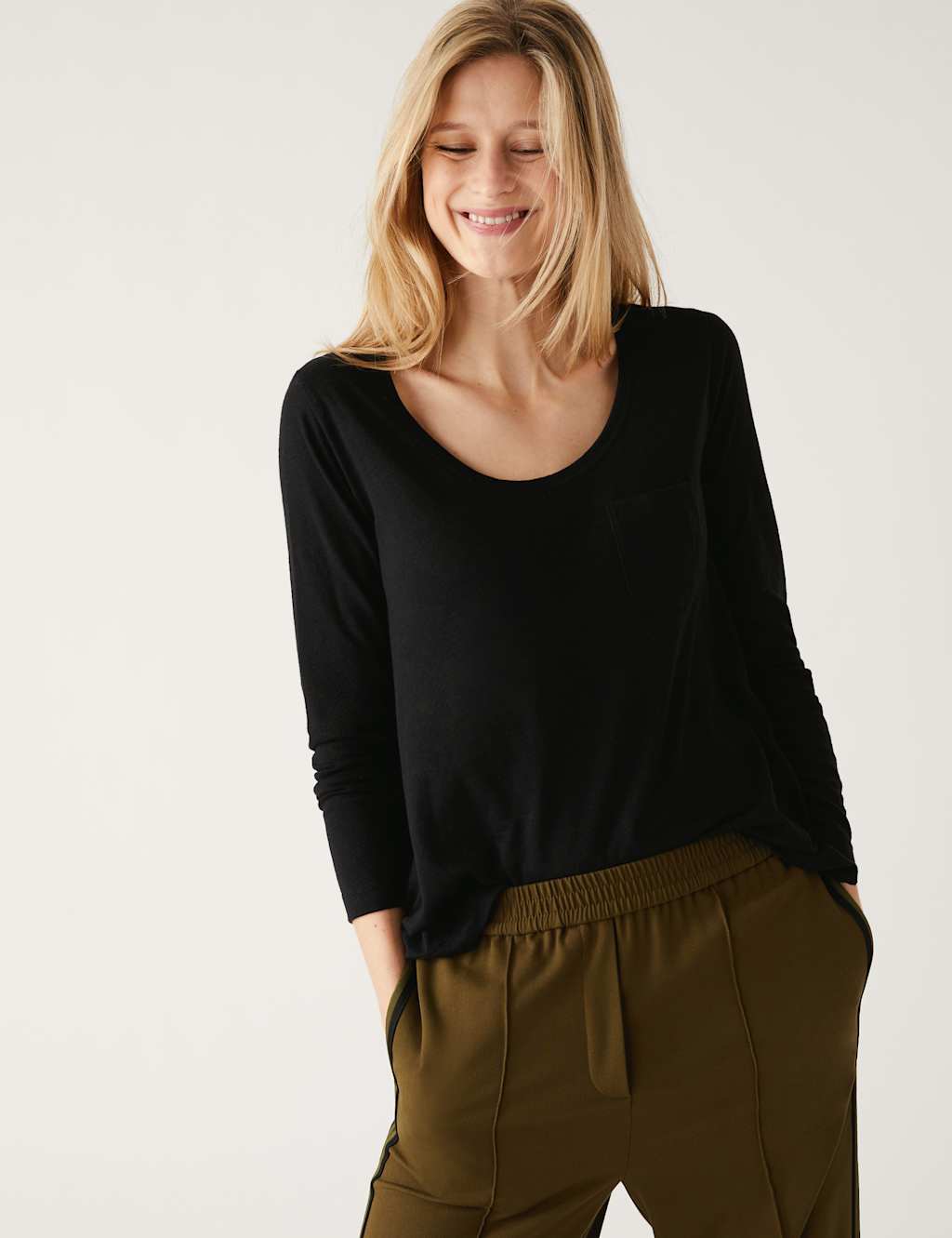 Linen Blend Scoop Neck Top image 2