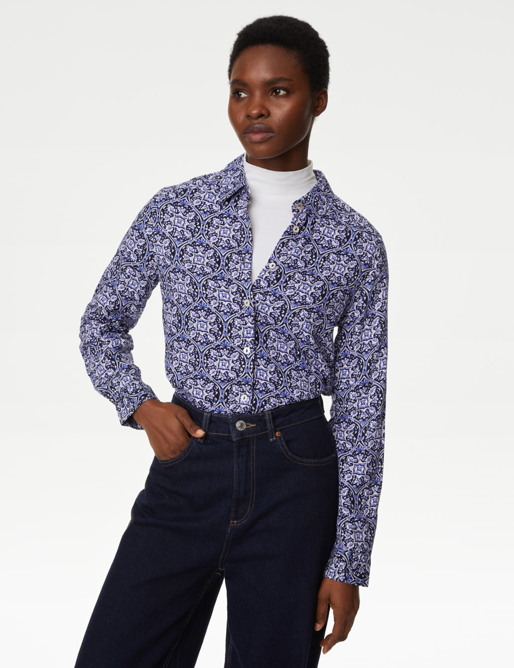 Printed Collared Shirt image 3