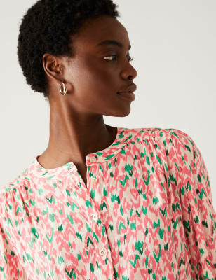 

Womens M&S Collection Bedruckte Bluse mit durchgehender Knopfleiste und Rundhalsausschnitt - Pink Mix, Pink Mix