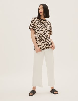 oversized leopard print t shirt