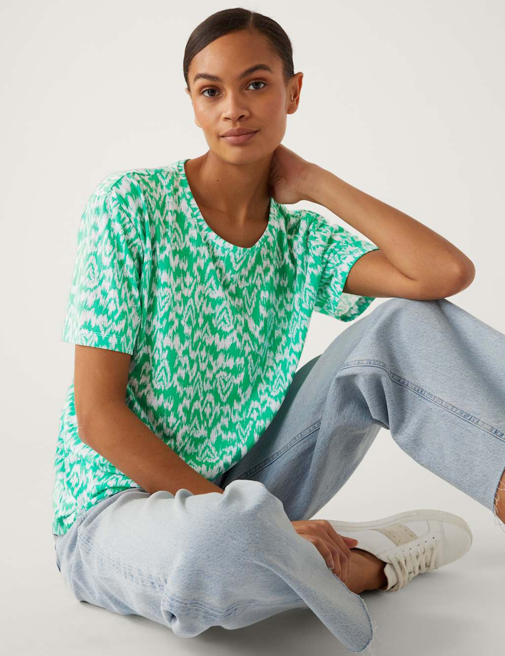 Printed Crew Neck Relaxed T-Shirt image 1