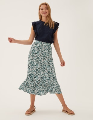 Falda floral maxi a media pierna en capas | M&S US