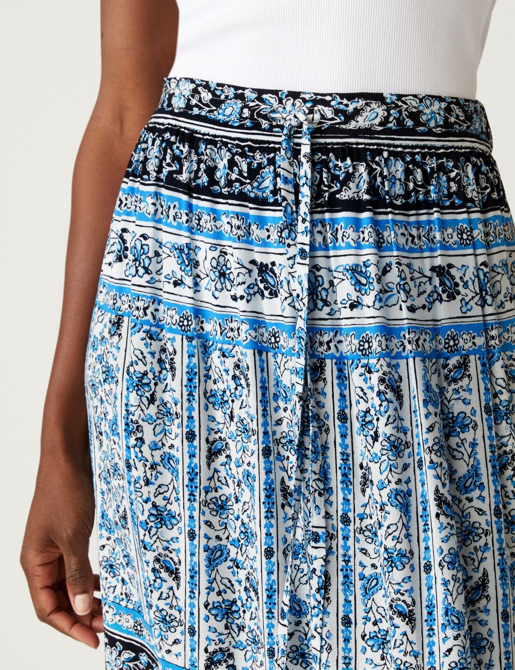 Printed Maxi Tiered Skirt image 5
