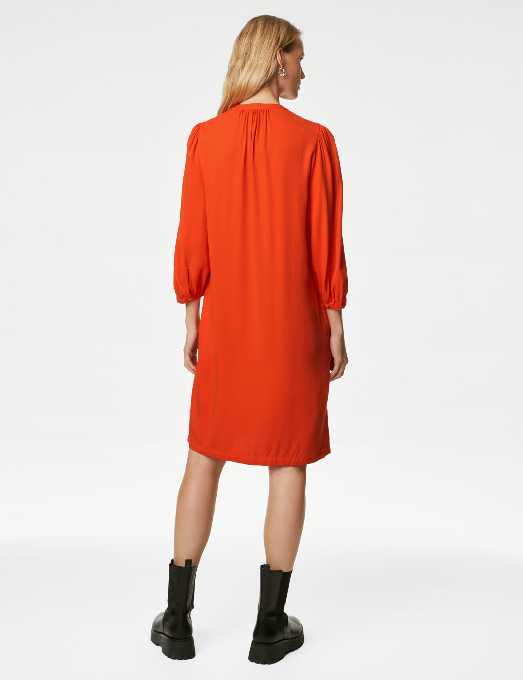 V-Neck Knee Length Shift Dress image 4