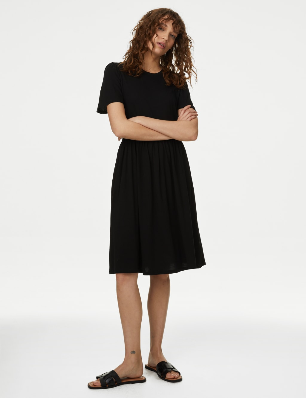 Jersey Round Neck Knee Length Skater Dress