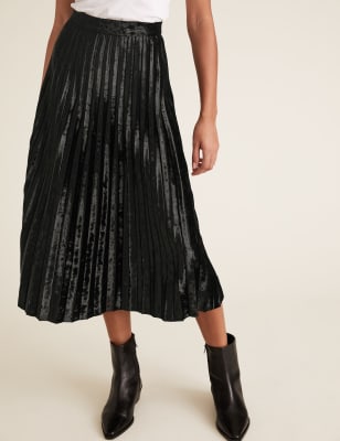 marks and spencer velvet pleated skirt