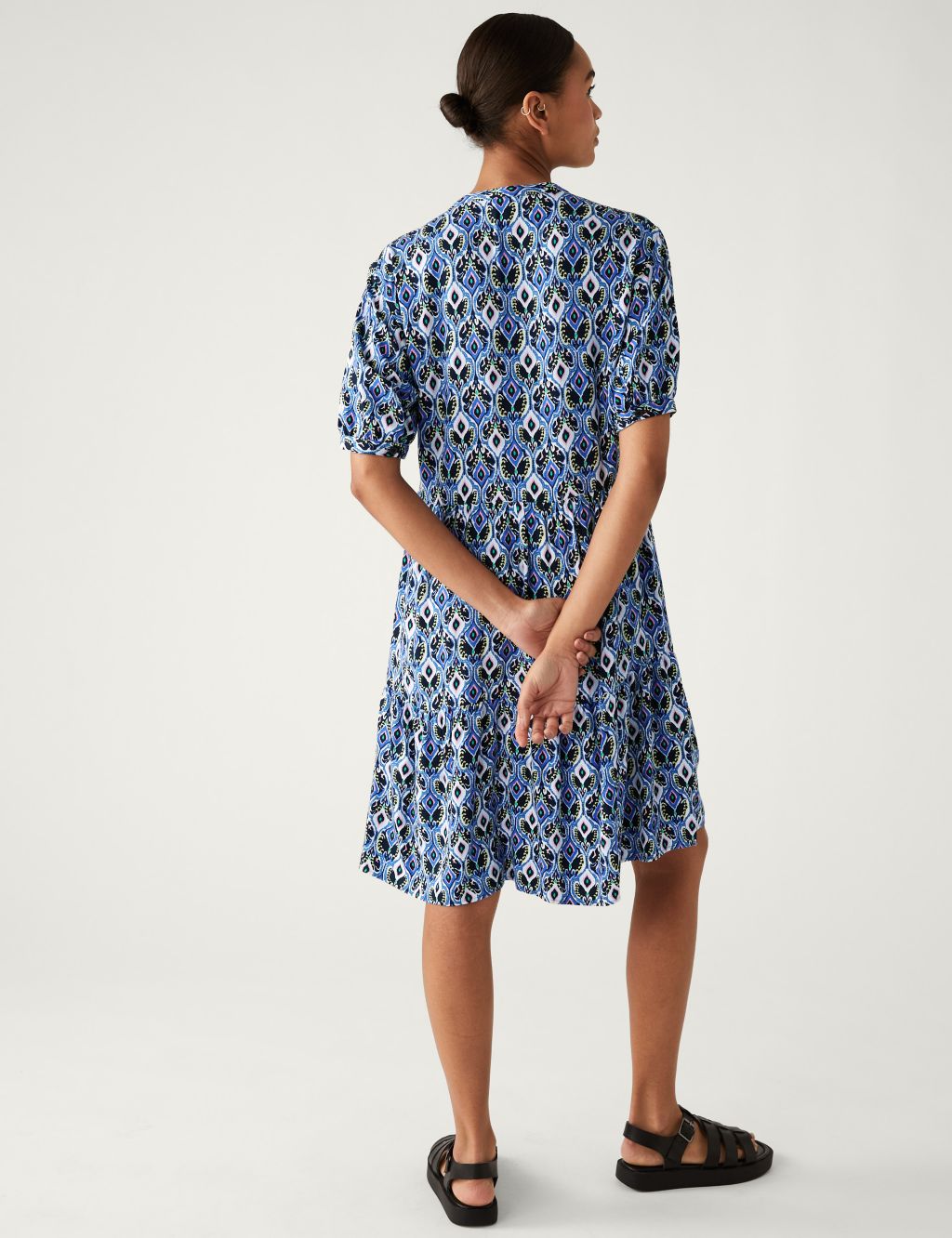 Printed Knee Length Shirt Dress image 4