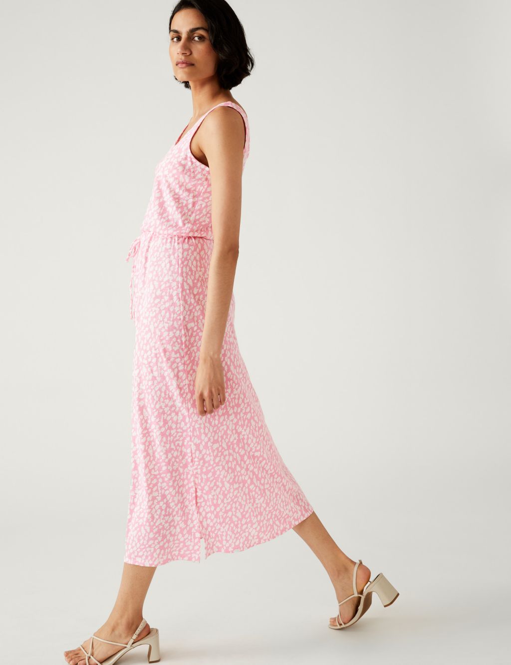 Linen Rich Printed Midaxi Waisted Dress image 3