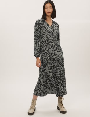 

Womens M&S Collection Midaxi-Stufenkleid mit V-Ausschnitt und Tiermuster - Khaki Mix, Khaki Mix