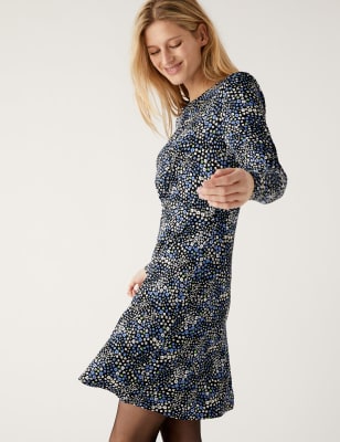 

Womens M&S Collection Gemustertes Mini-Skaterkleid aus Jersey mit Rundhalsausschnitt - Black Mix, Black Mix