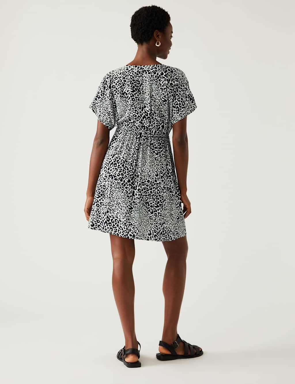 Printed V-Neck Mini Waisted Dress image 4