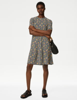 

M&S Collection Vestido en capas de punto estampado por la rodillaWomens - Multi, Multi