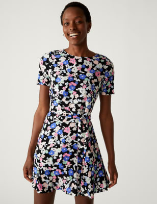 

Womens M&S Collection Printed Round Neck Belted Mini Skater Dress - Black Mix, Black Mix