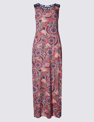 m and s maxi