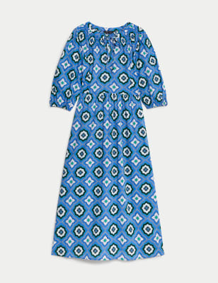 

Womens M&S Collection Midi-Smokkleid aus reiner Baumwolle mit Blumenmuster - Blue Mix, Blue Mix