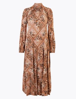 Floral Print Relaxed Midi Dress | M&S Collection | M&S