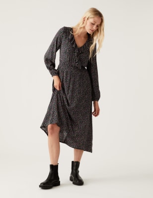 

Womens M&S Collection Ditsy Floral V-Neck Midi Waisted Dress - Black Mix, Black Mix