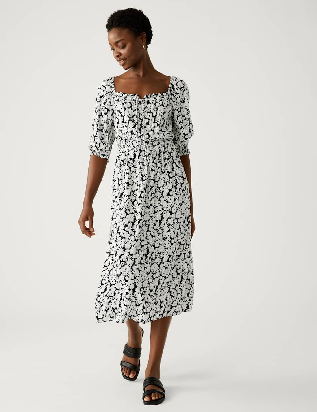 Printed Square Neck Midi Waisted Dress image 2