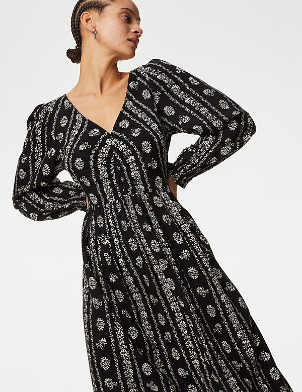 Printed V-Neck Midi Shirred Dress - GR